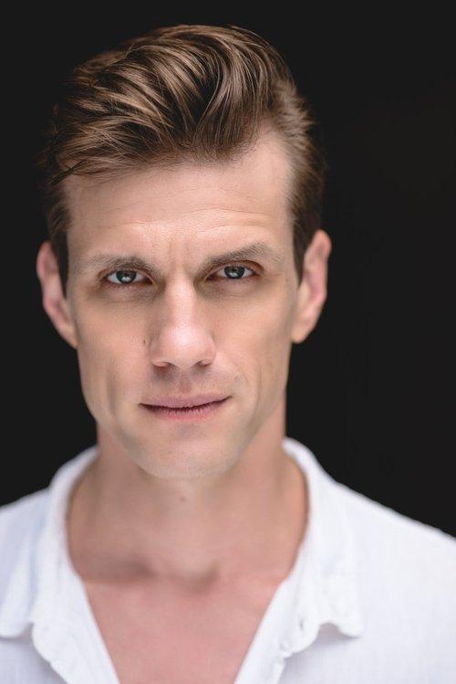 Lee Aaron Rosen fotoğrafı