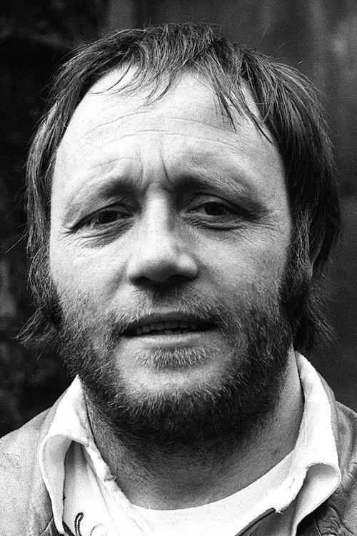 John Bindon fotoğrafı