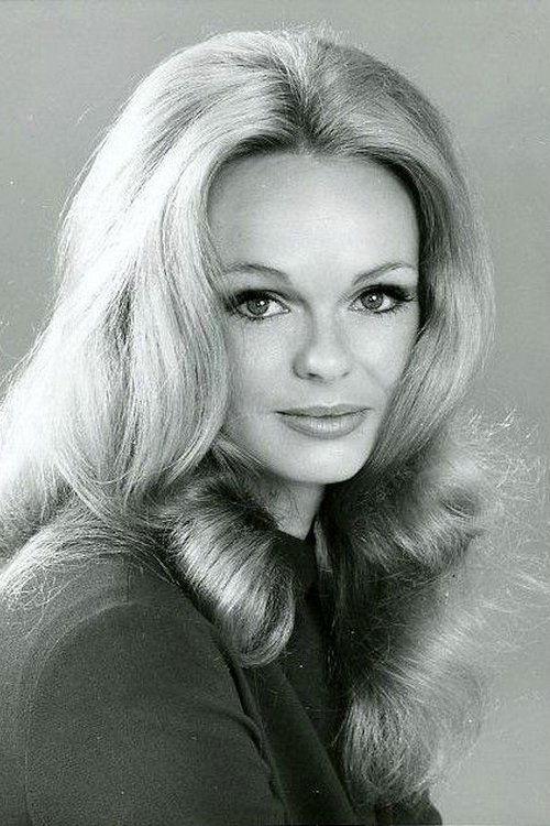 Lynda Day George fotoğrafı