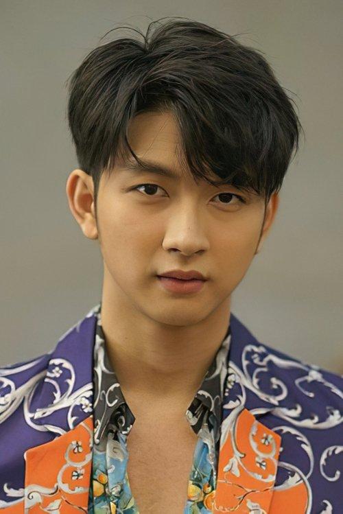 Napat Srinakluan fotoğrafı