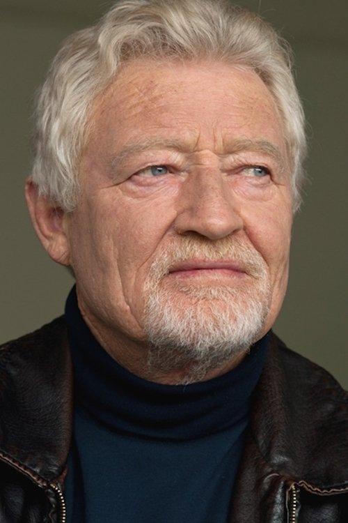 Kevin J. Wilson fotoğrafı