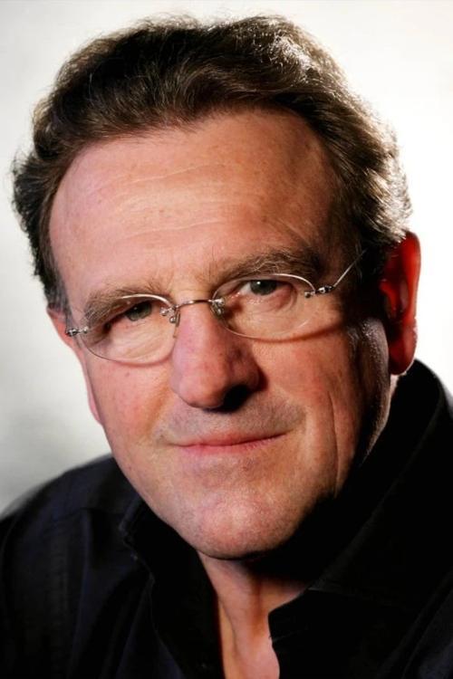 Christopher Malcolm fotoğrafı