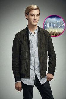 Hollywood Medium with Tyler Henry Sezon 0