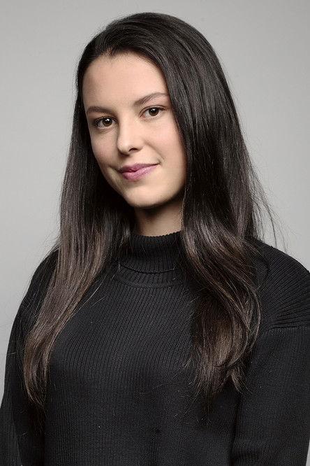 Madeleine Clunies-Ross fotoğrafı