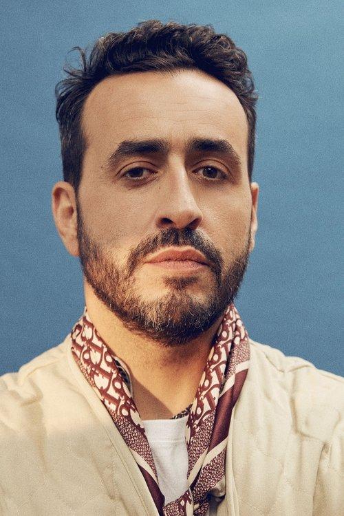 Jonathan Cohen fotoğrafı