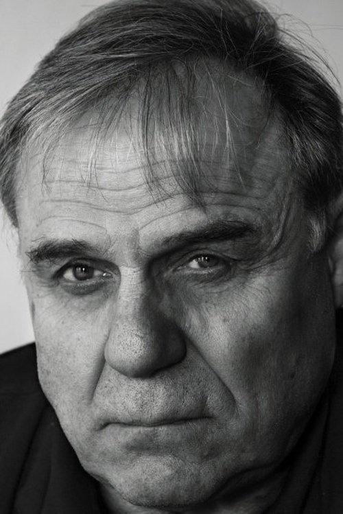 Josef Bierbichler fotoğrafı