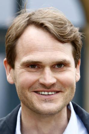 Fabian Hinrichs fotoğrafı