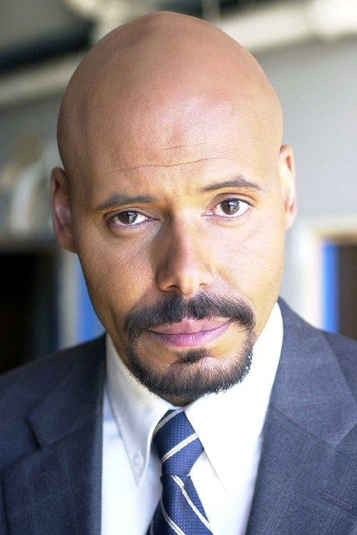 Maurice Dean Wint fotoğrafı