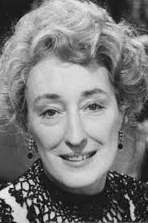 Elizabeth Spriggs fotoğrafı