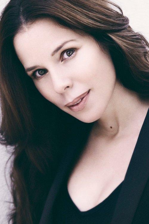 Athenea Mata fotoğrafı