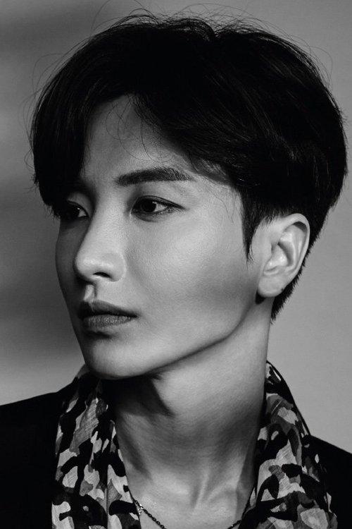 Leeteuk fotoğrafı