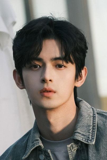 Zhou Lijie fotoğrafı