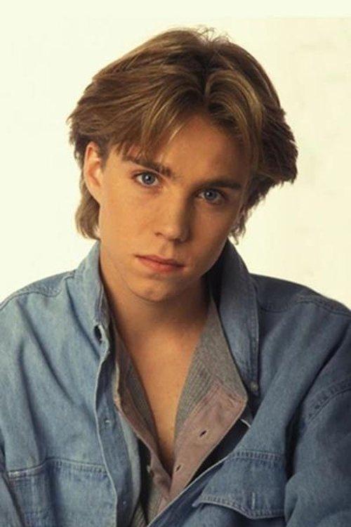 Jonathan Brandis fotoğrafı