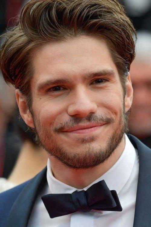 François Civil fotoğrafı