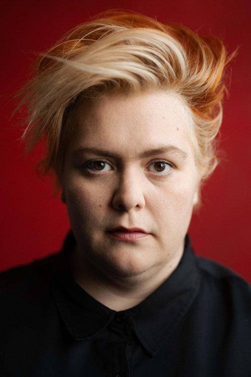 Jayde Adams fotoğrafı