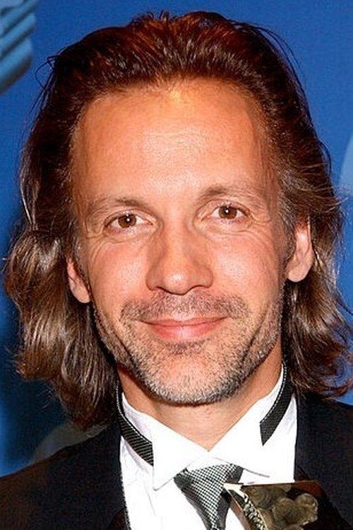 Michael Riley fotoğrafı