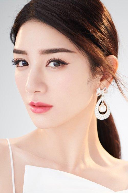 Crystal Huang Yi fotoğrafı