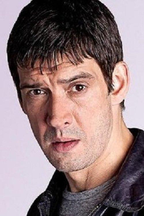 Adrian Bower fotoğrafı