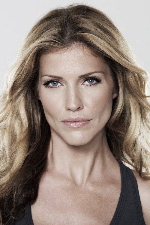 Tricia Helfer fotoğrafı