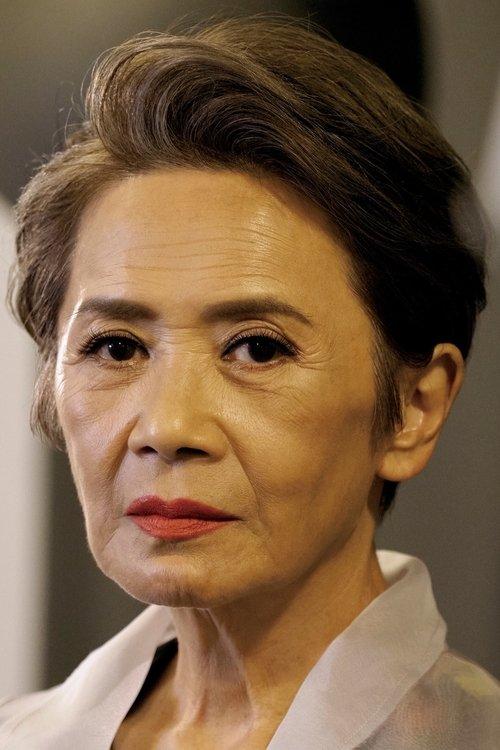 Deanie Ip fotoğrafı