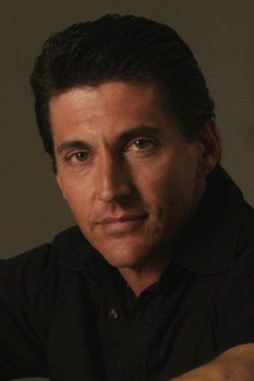 Loren Avedon fotoğrafı