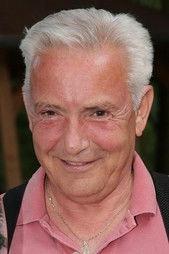 Milan Pitkin fotoğrafı