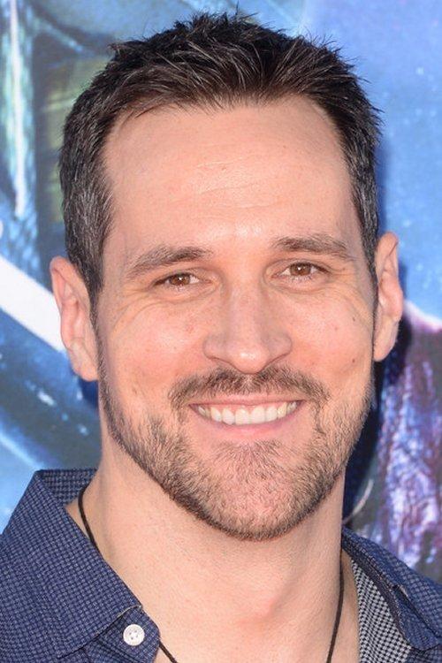 Travis Willingham fotoğrafı