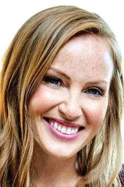 Mina Starsiak-Hawk fotoğrafı