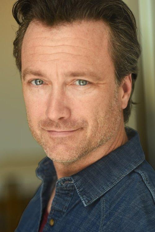 Adam Harper fotoğrafı