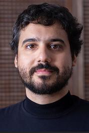 George Sauma fotoğrafı