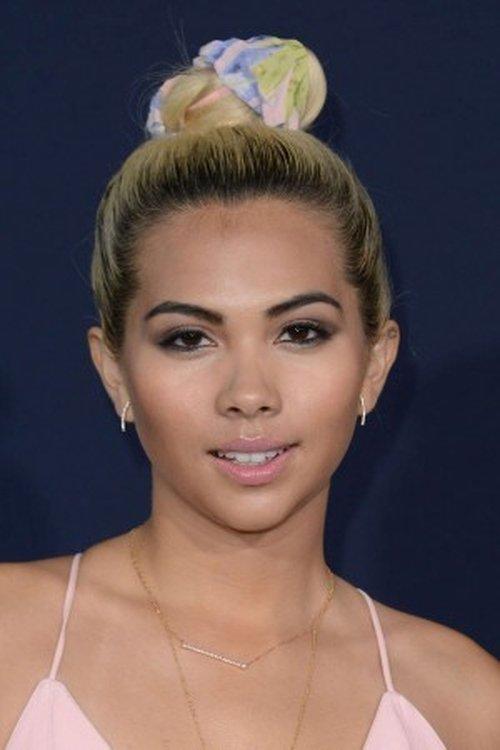 Hayley Kiyoko fotoğrafı
