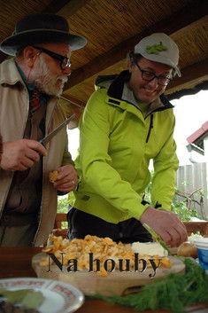 Na houby dizi afişi