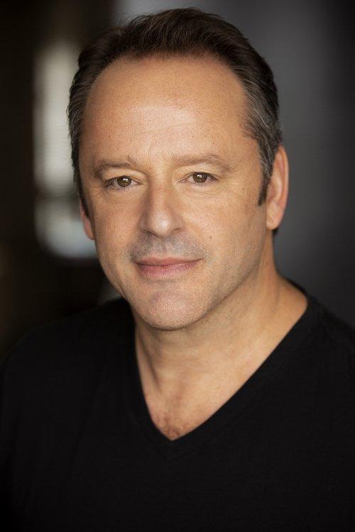 Gil Bellows fotoğrafı