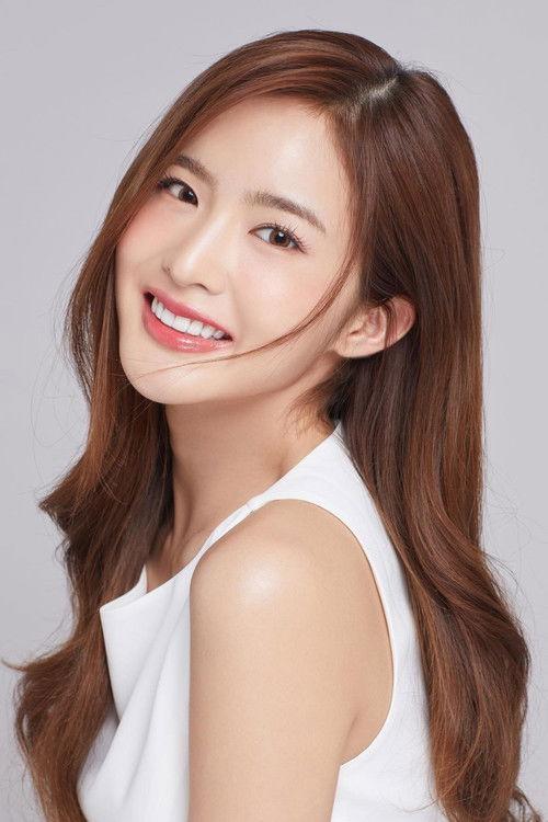 Lapassalan Jiravechsoontornkul fotoğrafı