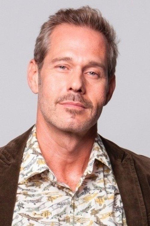 Nico Puig fotoğrafı