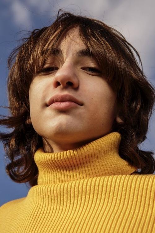 Azhy Robertson fotoğrafı