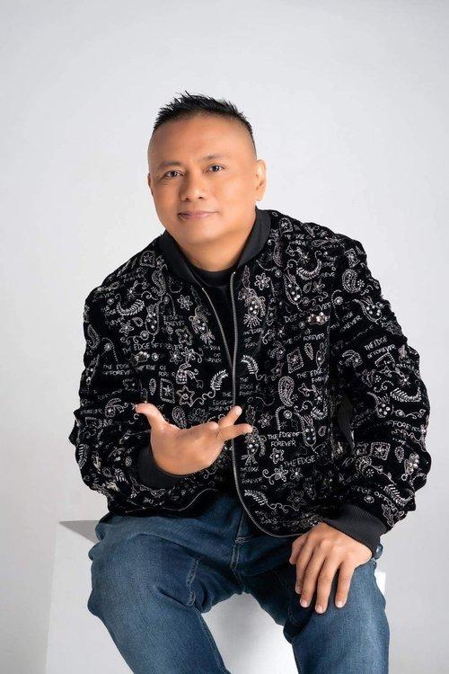 Andrew E. fotoğrafı