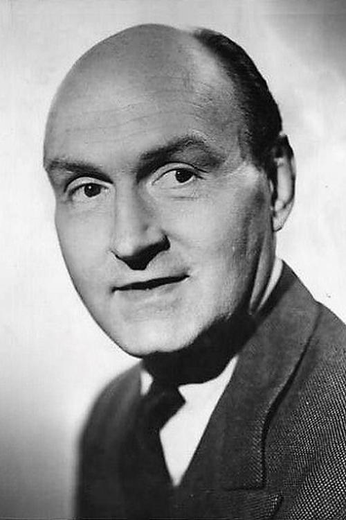 Maurice Denham fotoğrafı