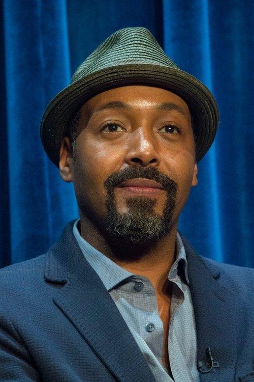 Jesse L. Martin fotoğrafı