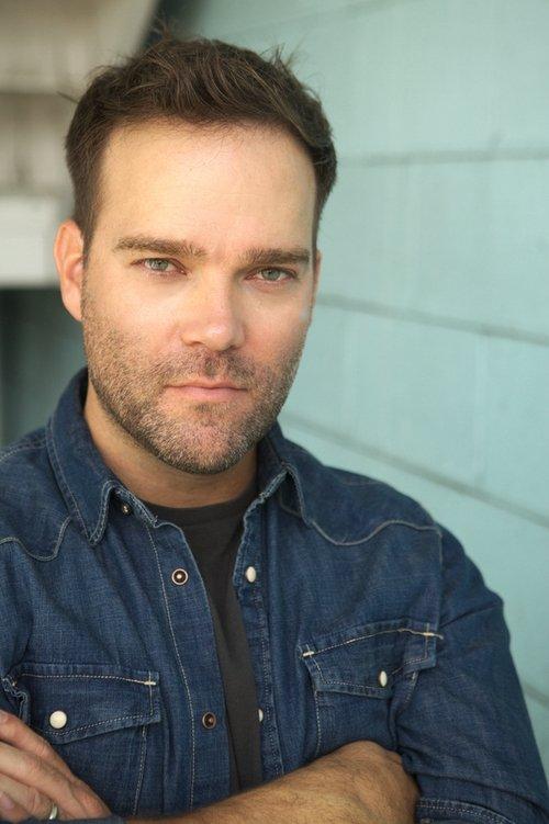 André Gower fotoğrafı