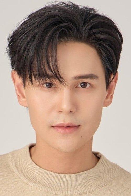 Phromphiriya Thongputtaruk fotoğrafı