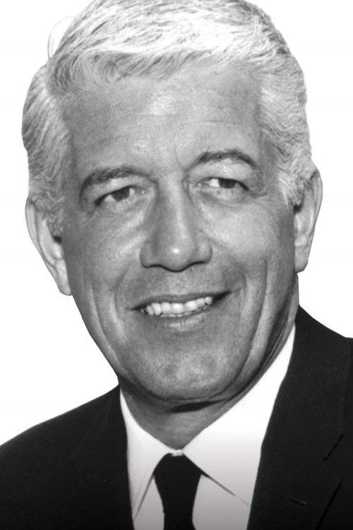 Austin Willis fotoğrafı