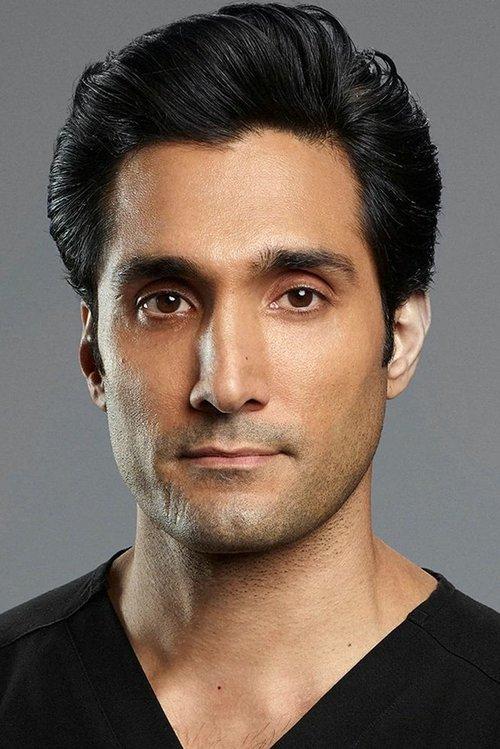 Dominic Rains fotoğrafı