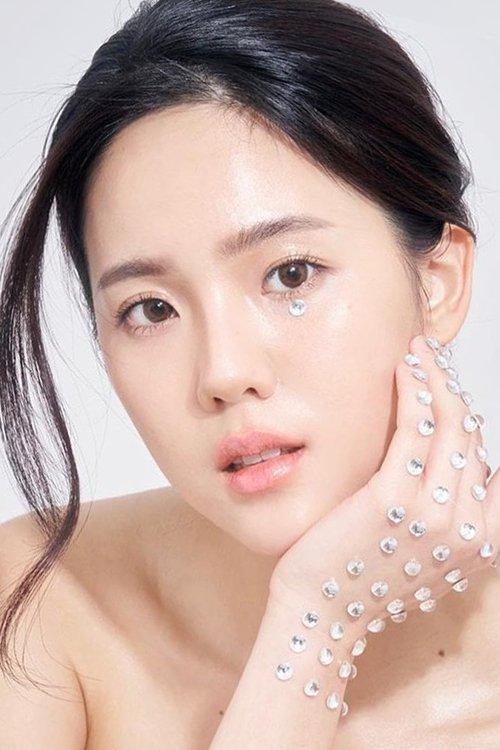 Janistar Phomphadungcheep fotoğrafı