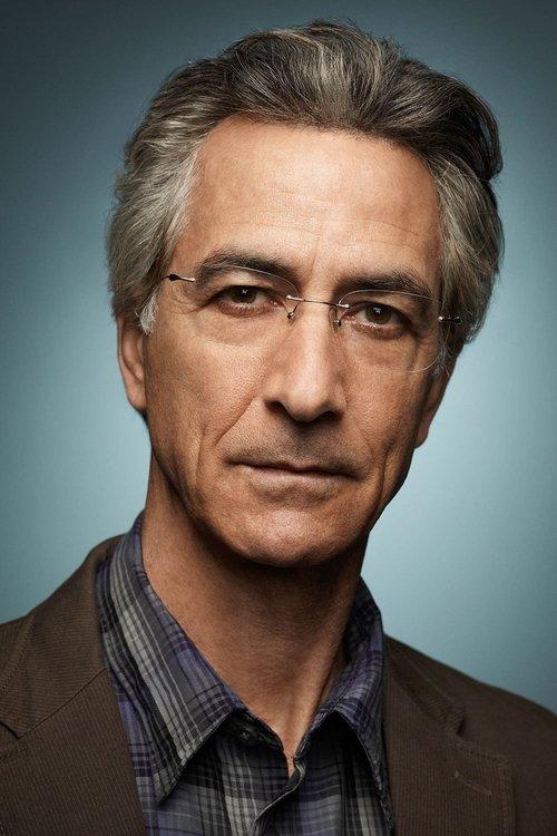 David Strathairn fotoğrafı