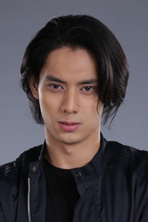 Luis Hontiveros fotoğrafı