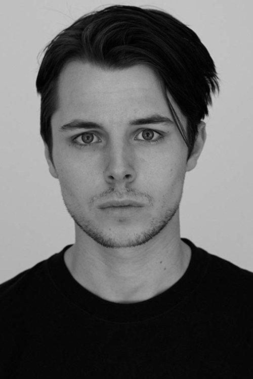 Max Fowler fotoğrafı