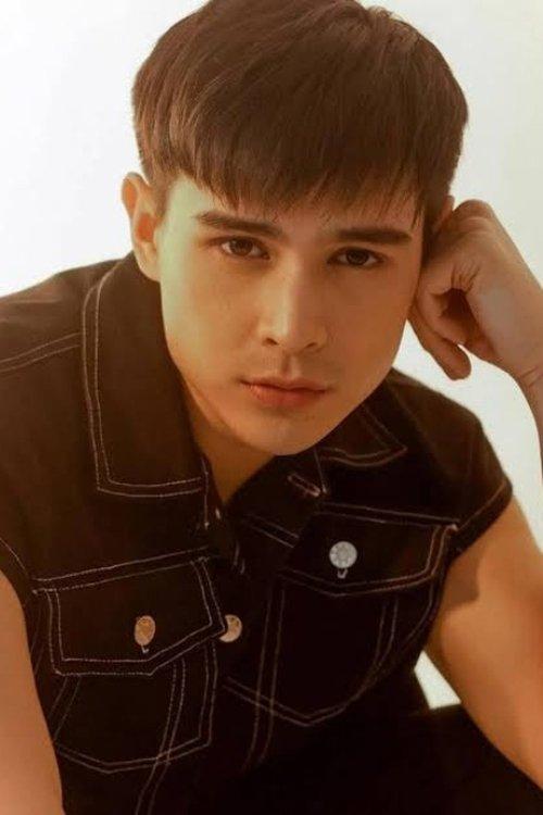 Ralph De Leon fotoğrafı