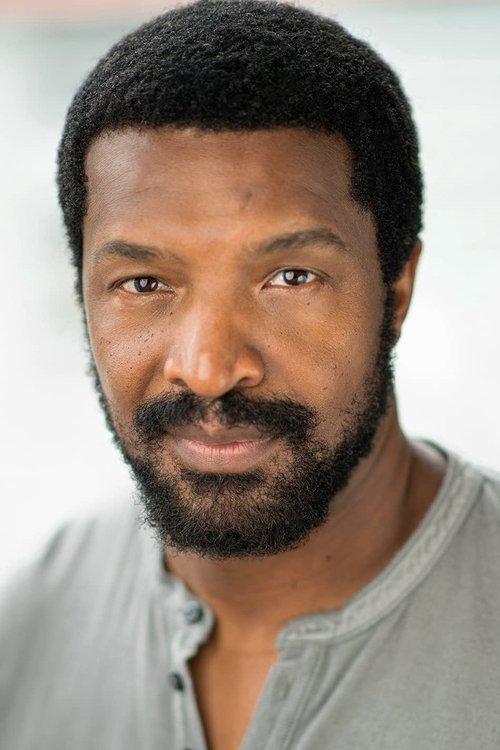 Roger Cross fotoğrafı