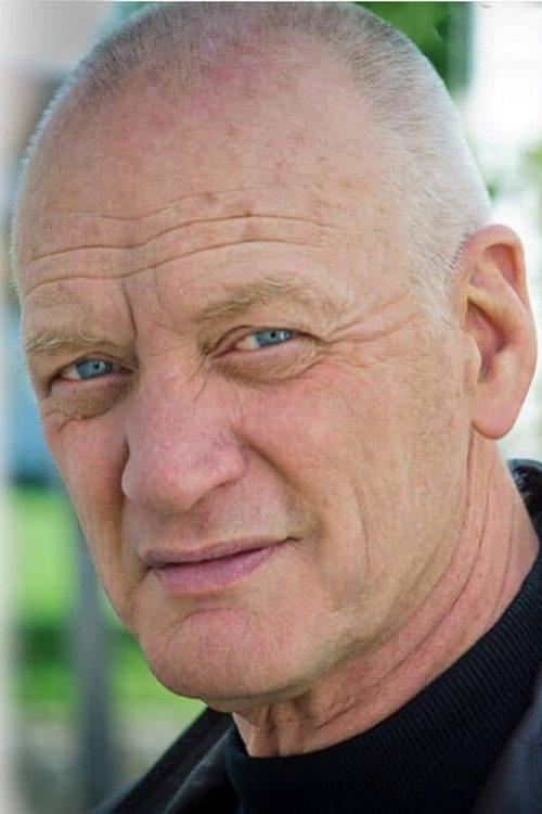 Nigel Bennett fotoğrafı